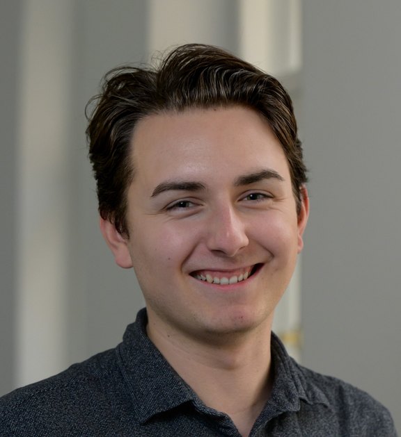 Julian_Tehel_2022.jpg 